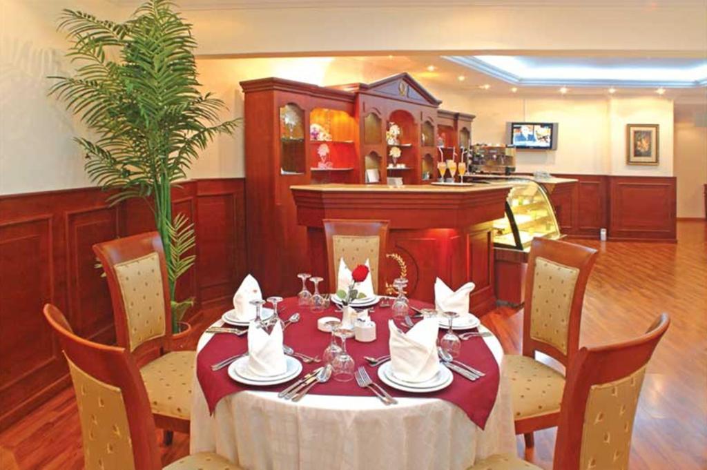 Royal Casablanca Hotel Jeddah Exterior photo